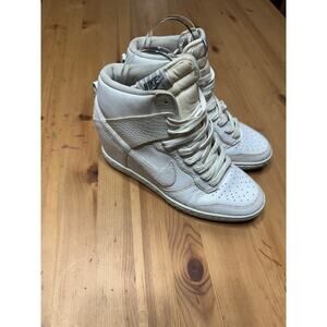 Nike Dunk Sky Hi Top Hidden Wedge Sneaker Women 8 Textured Croc Print Wedge Shoe